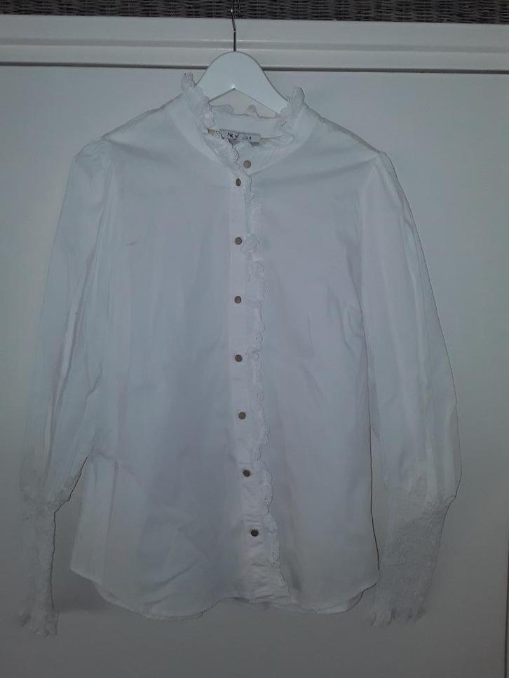 Nukus Witte Blouse Met Kanten Details Maat XXL, Kleding | Dames, Blouses en Tunieken, Nieuw, Maat 46/48 (XL) of groter, Wit, Verzenden