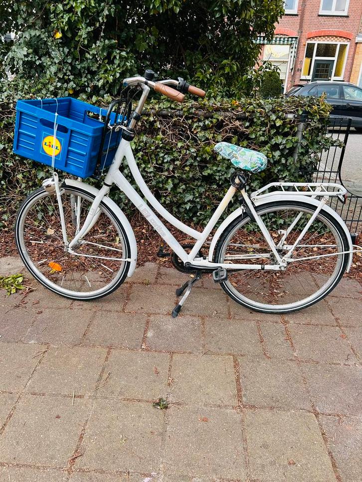 Cortina U4 Transport Damesfiets 28 inch Wit met Slot en Krat, Fietsen en Brommers, Fietsen | Dames | Omafietsen, Gebruikt, 47 tot 50 cm
