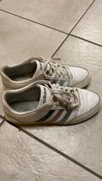 Dames schoenen Adidas maat 40, Gedragen, Ophalen of Verzenden, Wit, Sneakers of Gympen
