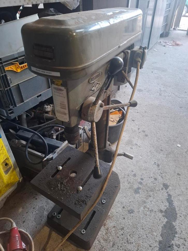 Oude 380V Kolomboormachine - Werkt Nog Goed!, Doe-het-zelf en Verbouw, Gereedschap | Overige machines, Gebruikt, Ophalen of Verzenden