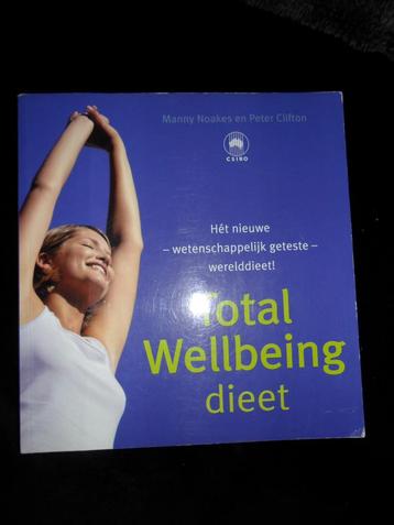 Total Wellbeing dieet :Peter Clifton - Manny Noakes beschikbaar voor biedingen