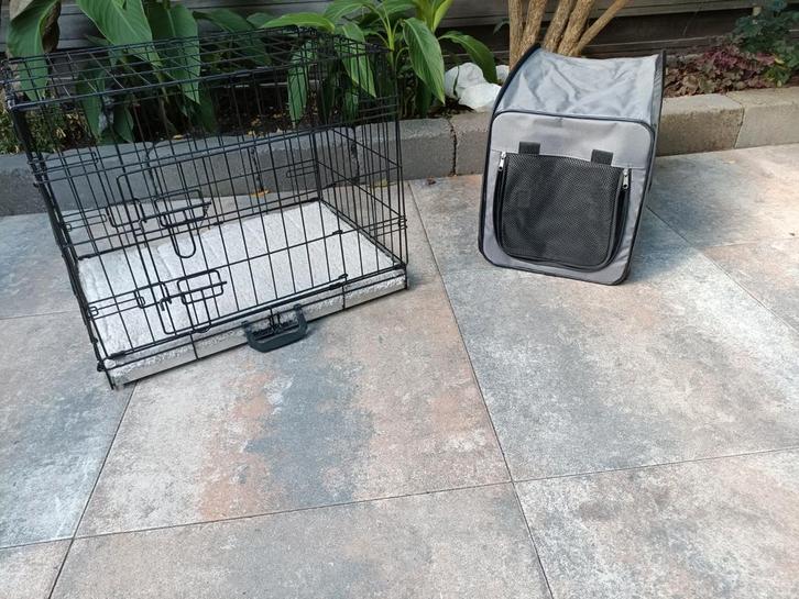 Puppy benches. 2x, Dieren en Toebehoren, Hondenbenches, Zo goed als nieuw, Ophalen