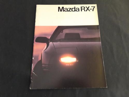 Mazda RX-7 1986 folder Nederlands ( en modelauto 1:100), Boeken, Auto's | Folders en Tijdschriften, Zo goed als nieuw, Mazda, Ophalen of Verzenden