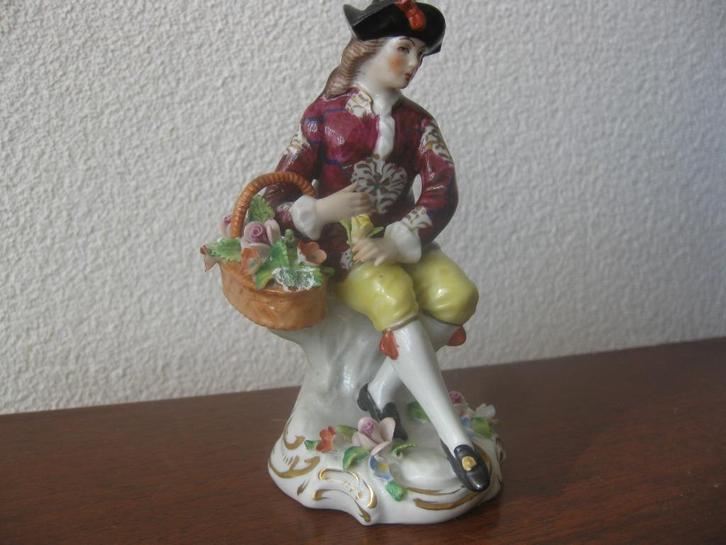 Sitzendorf, porseleinen beeldje +/- 1930, in prima staat., Verzamelen, Beelden en Beeldjes, Zo goed als nieuw, Mens, Ophalen