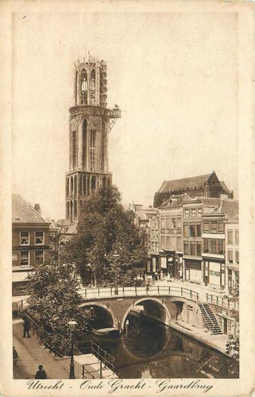 (701-133-001) Utrecht Oude Gracht Gaardbrug beschikbaar voor biedingen
