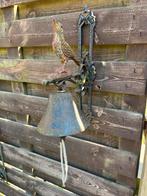 Decoratieve tuinbel met vogel, Ophalen, Gebruikt