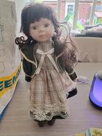 Porseleinen pop, Verzamelen, Poppen, Ophalen of Verzenden, Gebruikt, Pop