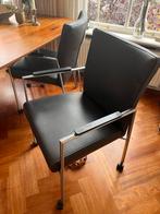 Notenhouten eettafel + 4 leren eetkamerstoelen, Ophalen of Verzenden