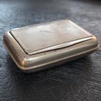Antieke metalen snuifdoos of tabaksdoos. , Ophalen of Verzenden