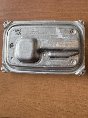 Module A2139002534 passend op verschillende modellen beschikbaar voor biedingen