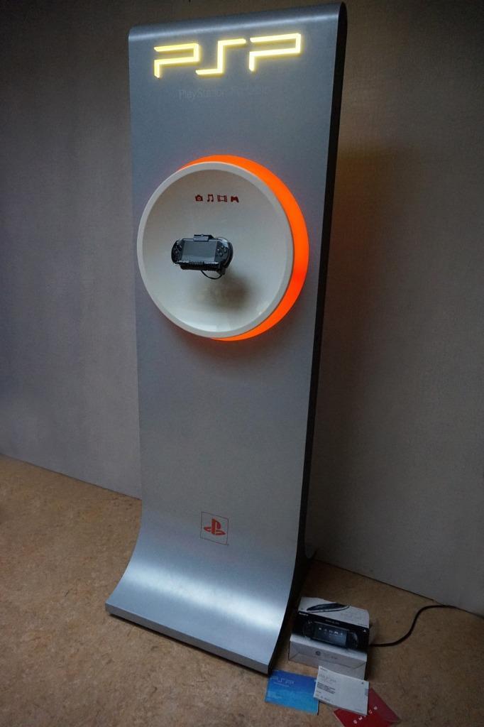 Demo-console Sony PlayStation Portable PSP-2004 PB, Spelcomputers en Games, Spelcomputers | Sony PlayStation 4, Gebruikt, Original