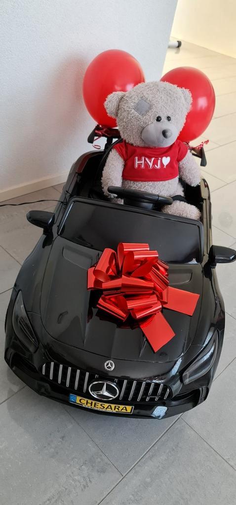 Mooie kinder auto Mercedes Amg tot 6 jaar, Kinderen en Baby's, Speelgoed | Buiten | Accuvoertuigen, Zo goed als nieuw, Ophalen of Verzenden