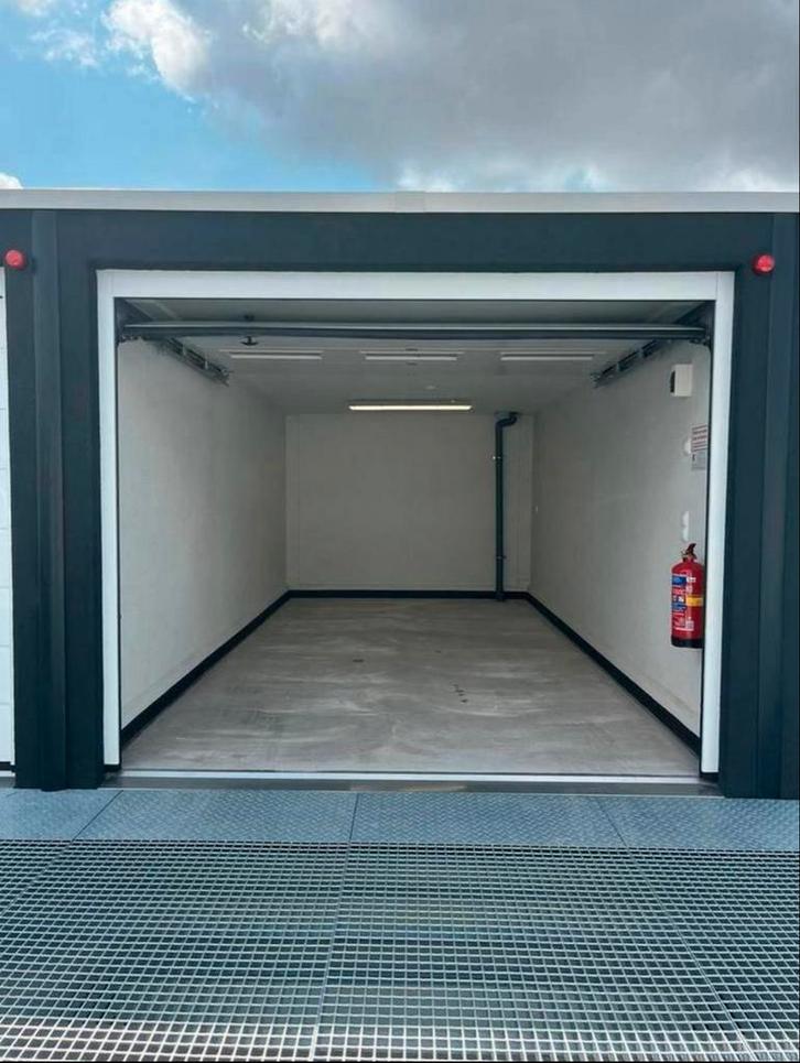 Garagebox te huur in Haarlem, Huizen en Kamers, Garages en Parkeerplaatsen, Noord-Holland