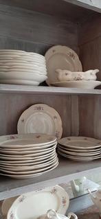 Bloemetjes servies.38-delig, Antiek en Kunst, Ophalen