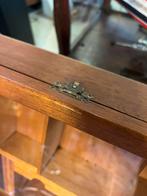 Vintage toonbank vitrine, sigaren kast, Verzamelen, Rookartikelen, Aanstekers en Luciferdoosjes, Tabaksdoos of Verpakking, Ophalen of Verzenden