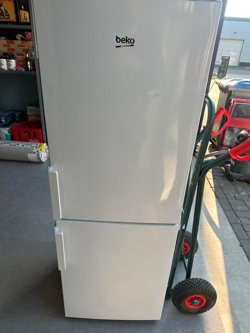 Beko koelvriescombinatie, Witgoed en Apparatuur, Koelkasten en IJskasten, Gebruikt, Met aparte vriezer, 200 liter of meer, 160 cm of meer