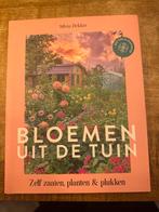 Bloemen uit de Tuin - Silvia Dekker, Ophalen of Verzenden, Zo goed als nieuw, Tuinieren en Tuinplanten