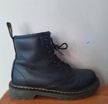 Dr Martens maat 35 beschikbaar voor biedingen