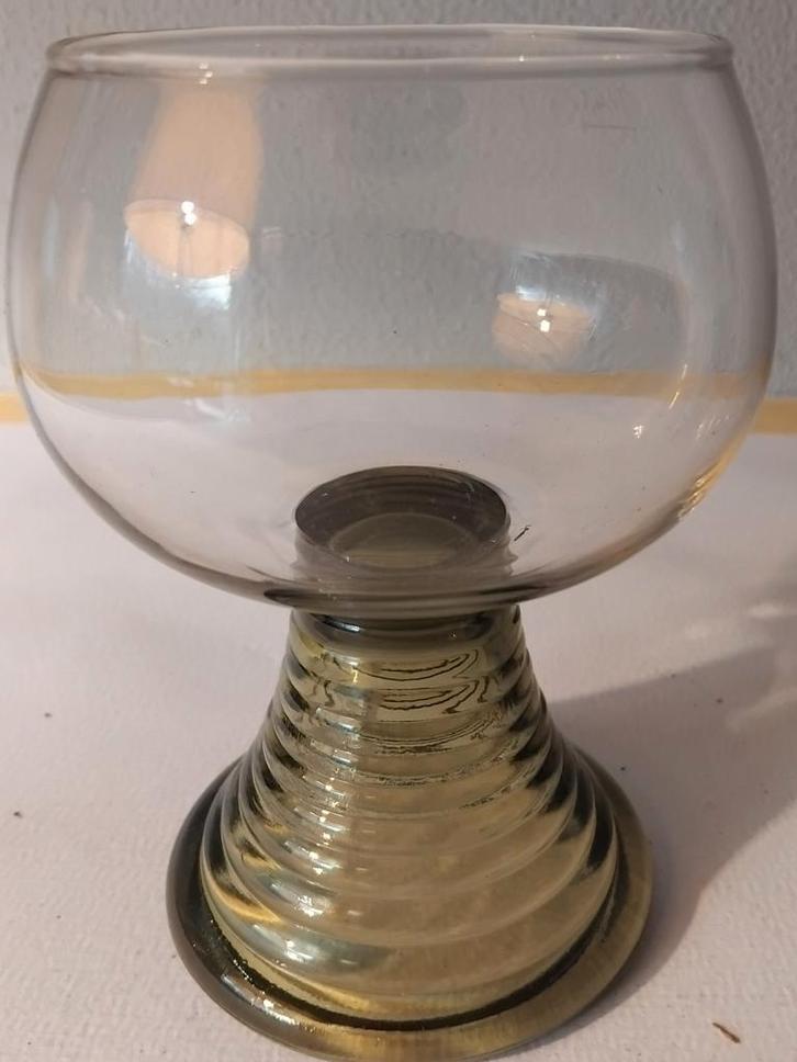 Oude Roemer Glas, Antiek en Kunst, Antiek | Glas en Kristal, Ophalen of Verzenden