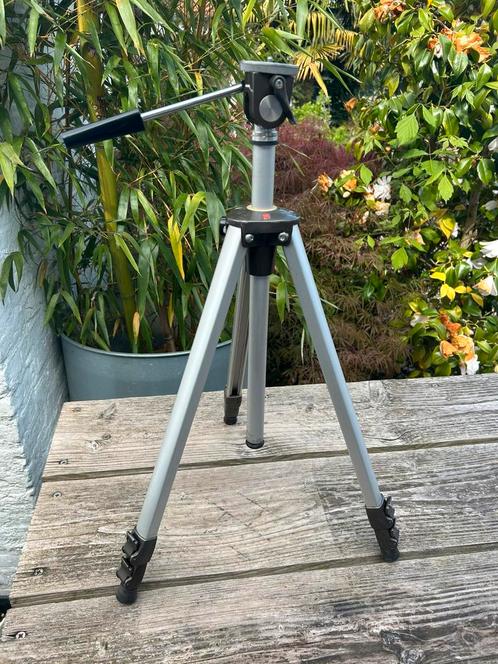 SLIK Fotocamera en filmcamera STATIEF, Audio, Tv en Foto, Fotografie | Statieven en Balhoofden, Zo goed als nieuw, Driepoot, 150 tot 175 cm