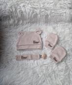 Baby Setje Muts, Wantjes & Speenkoord - Naam Fleur, Nieuw, Ophalen of Verzenden, Fleur, Jongetje of Meisje