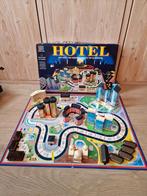 Hotel Bordspel - MB Spellen, Hobby en Vrije tijd, Gezelschapsspellen | Bordspellen, Een of twee spelers, Ophalen of Verzenden