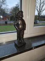 Beeldje De Helmonder, Ophalen, Zo goed als nieuw, Mens