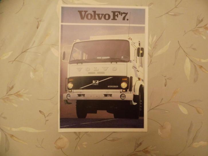 Volvo F7  1981, Boeken, Auto's | Folders en Tijdschriften, Zo goed als nieuw, Volvo, Verzenden