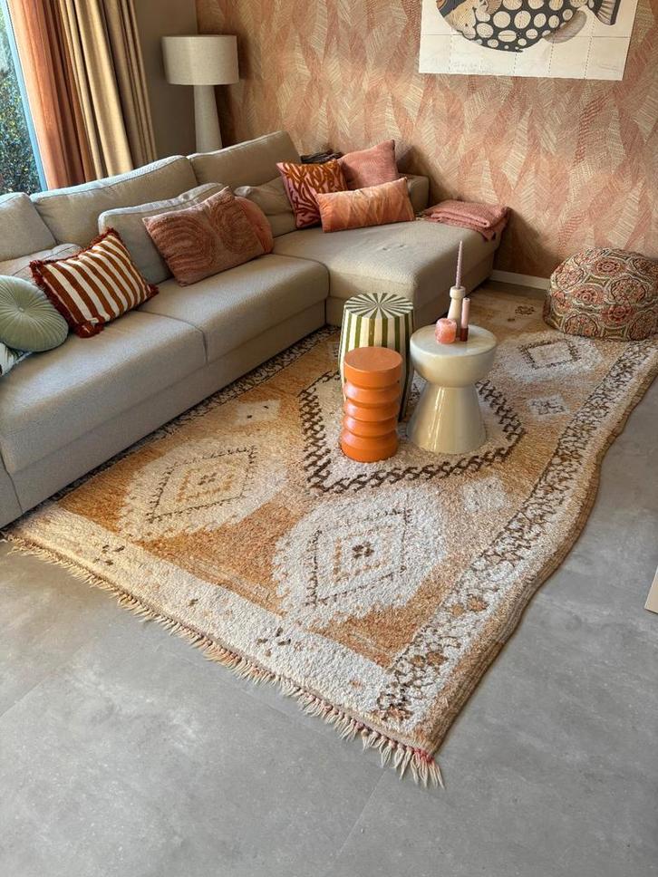 Uniek Beni Mguild Berber Vloerkleed - Handgeknoopt, Huis en Inrichting, Stoffering | Tapijten en Kleden, Gebruikt, 150 tot 200 cm