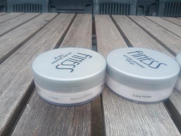 Finess acrylic powder beschikbaar voor biedingen