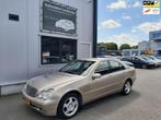 Mercedes-Benz C-klasse 240 Elegance leer clima cruise lmv, Automaat, Achterwielaandrijving, Zwart, 1465 kg