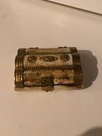 Vintage doosje, Antiek en Kunst, Ophalen of Verzenden