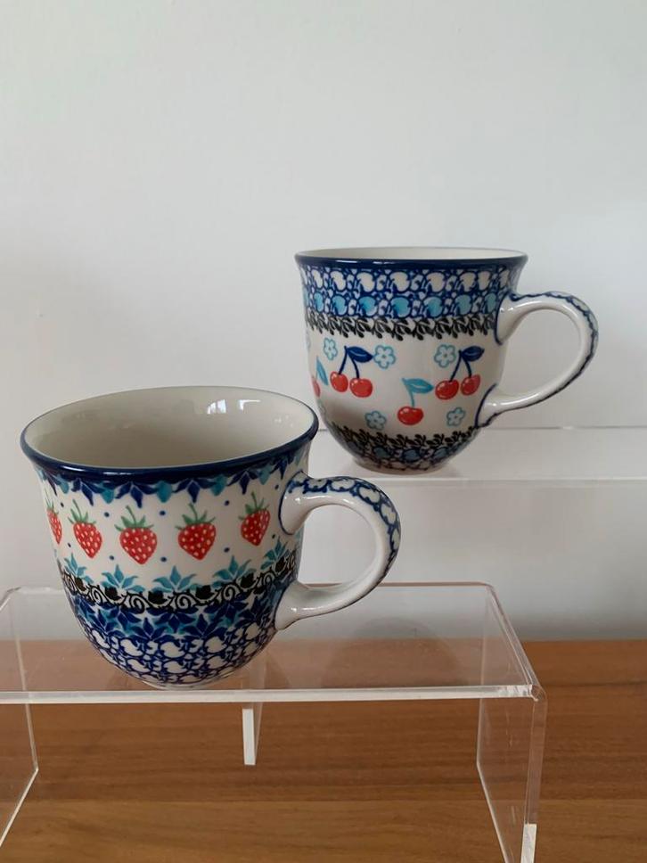 Bunzlau Castle Tulp Mokken - Nieuw!, Huis en Inrichting, Keuken | Servies, Nieuw, Kop(pen) en/of Schotel(s), Overige stijlen, Aardewerk