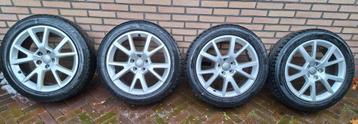 Audi velgen met winterbanden  beschikbaar voor biedingen