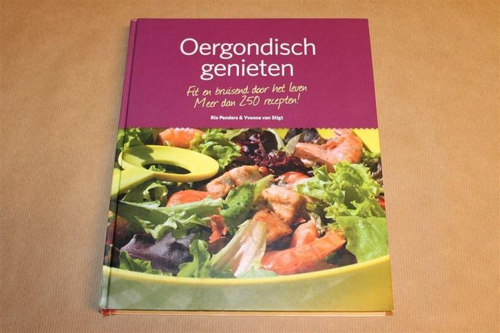 Oergondisch Genieten — Moderne Levensstijl Vanuit Oorsprong, Boeken, Kookboeken, Zo goed als nieuw, Italië, Ophalen of Verzenden