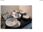 Supermooi degelijk servies, Huis en Inrichting, Keuken | Servies, Ophalen of Verzenden, Zo goed als nieuw, Bord(en), Overige stijlen
