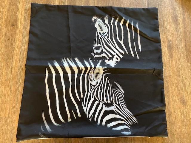 Kussenhoes Zebra, Huis en Inrichting, Woonaccessoires | Kussens, Nieuw, Zwart, Vierkant, Ophalen of Verzenden