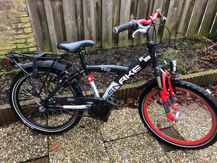 Loekie jongefiets 22 inch, Fietsen en Brommers, Fietsen | Jongens, Zo goed als nieuw, Ophalen of Verzenden