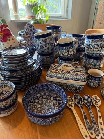 Bunzlau servies uit Polen - diverse producten beschikbaar voor biedingen