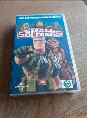 Small Soldiers videoband.  beschikbaar voor biedingen