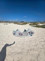 Duotone EVO 2022 Kiteset incl. Bar & Vest, Watersport en Boten, Kitesurfen, Kitesurf-set, 10 m², Geen board, Ophalen of Verzenden