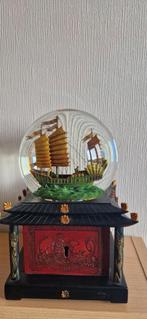 snowglobe pirates of the carribean, Ophalen, Overige figuren, Gebruikt, Beeldje of Figuurtje