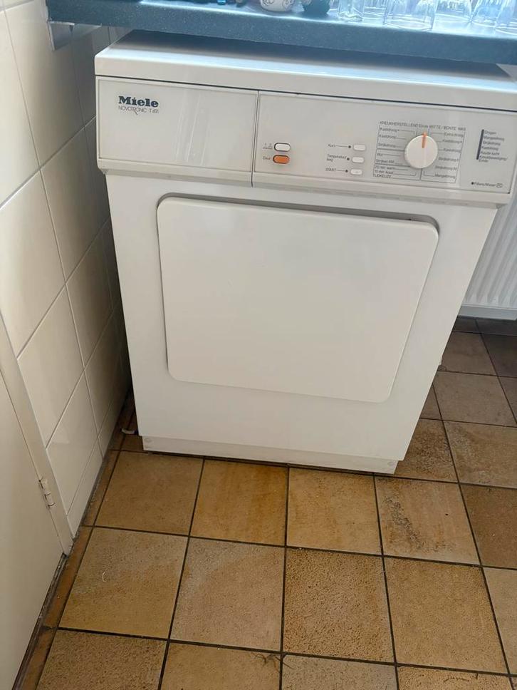 Miele Novotronic T491 Droger, Witgoed en Apparatuur, Wasdrogers, Gebruikt, Condens, Voorlader, 4 tot 6 kg, 85 tot 90 cm, Anti-kreukfase