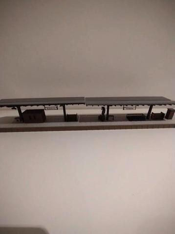 Mini Treinstation voor modeltreinen  beschikbaar voor biedingen
