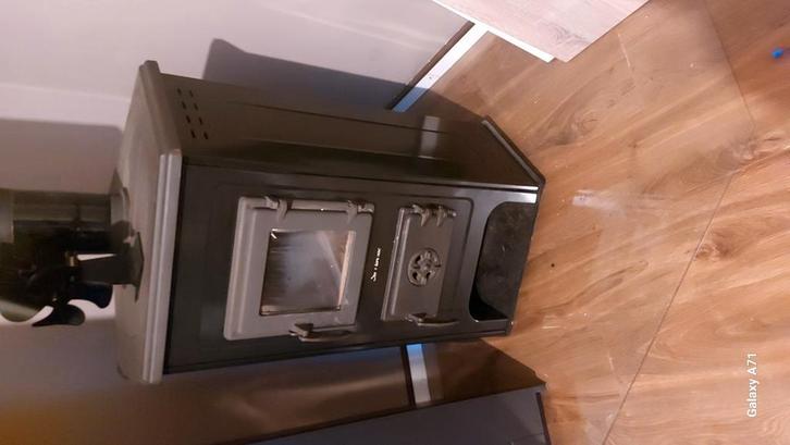 Houtkachel 6kw, Huis en Inrichting, Kachels, Zo goed als nieuw, Houtkachel, Hout, Ophalen