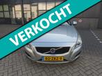 Volvo V60 2.4 D6 AWD Plug-In Hybrid Summum 2013 Bi-Xenon|Nav, Automaat, Euro 5, Zwart, 1848 kg