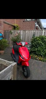PIAGGIO ZIP | 2T | 50CC | CARBON |, Ophalen, Tweetakt, Gebruikt, Maximaal 45 km/u