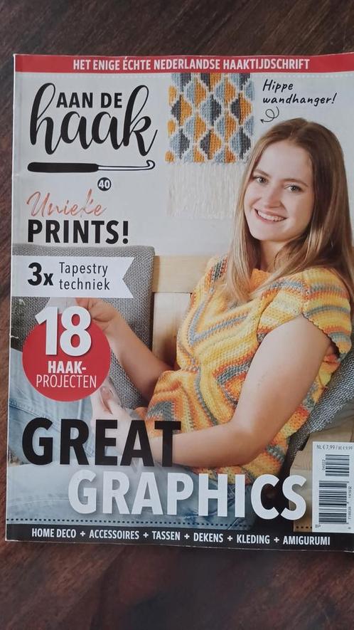 Aan de haak, 18 haakpatronen in grafische prints, Hobby en Vrije tijd, Breien en Haken, Zo goed als nieuw, Haken, Patroon of Boek