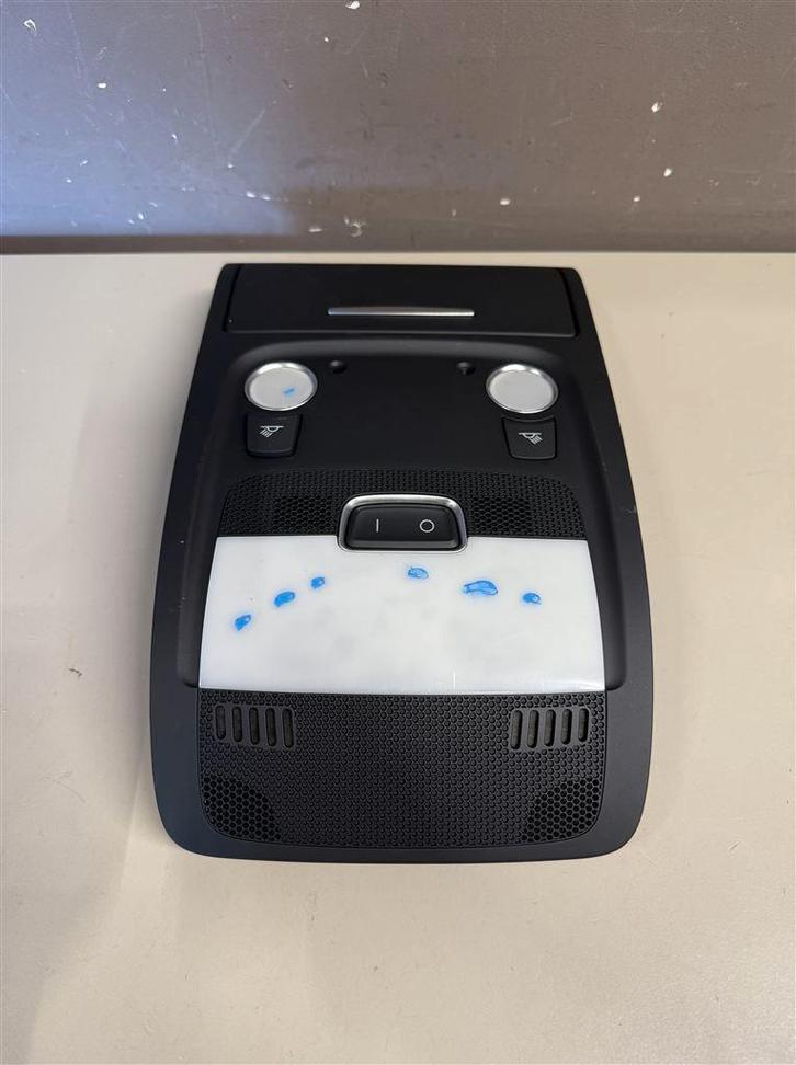 AUDI A5 8T Interieur hemelbekleding dak leeslamp paneel 8K09, Auto diversen, Auto-accessoires, Zo goed als nieuw, Ophalen of Verzenden