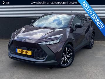 Toyota C-HR 1.8 Hybrid 140 Dynamic NL-auto, Dodehoekdetectie beschikbaar voor biedingen